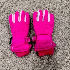 Girls Hot Pink Winter Gloves